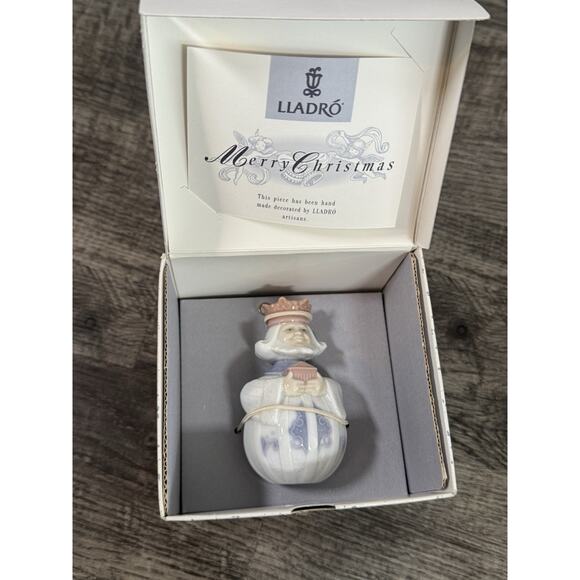 LLADRO Porcelain KING MELCHIOR #6341 In Original Box Christmas Ornament 1998 - Picture 10 of 11